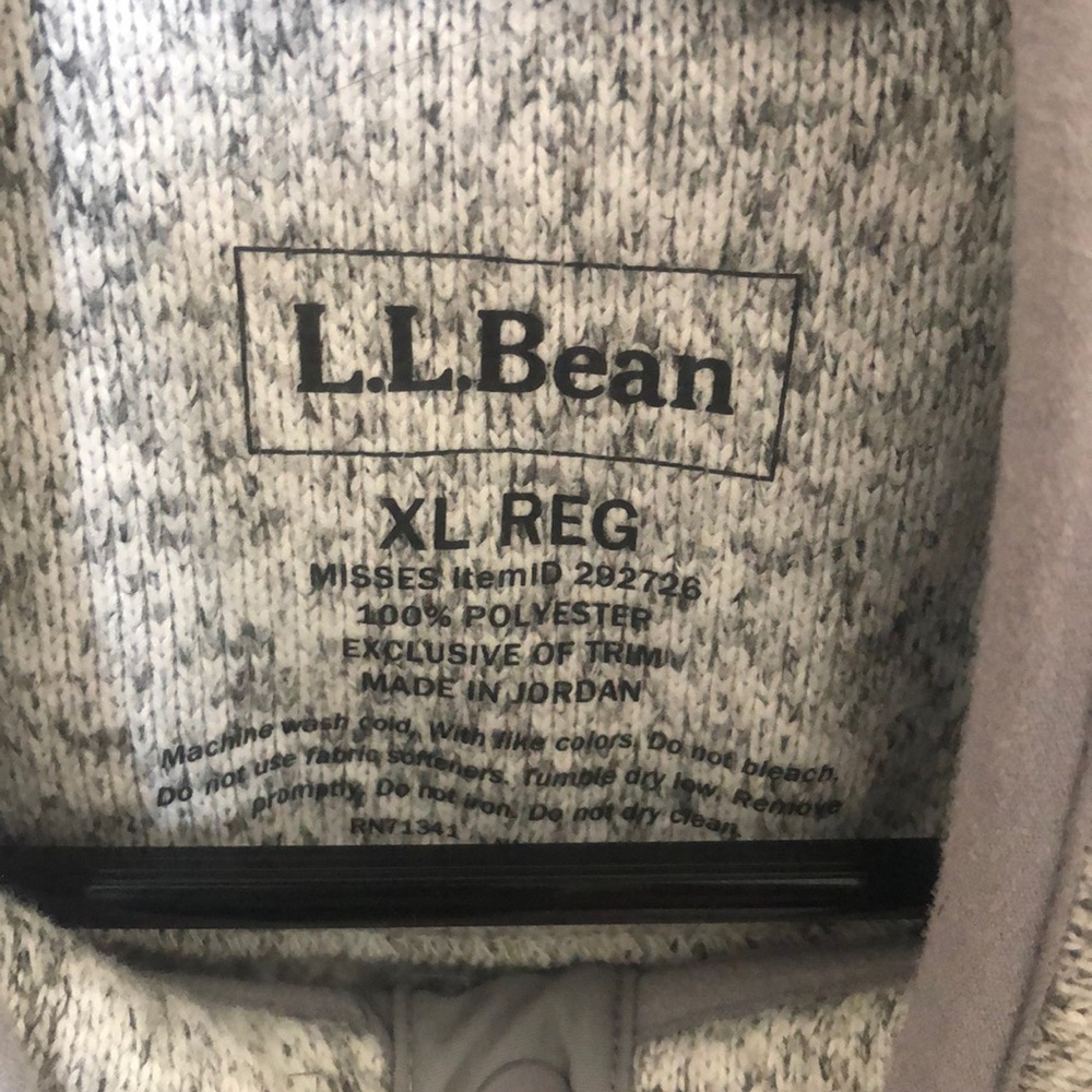 Women's L.L.Bean Sweater Fleece Pullover - Picture 5 of 5